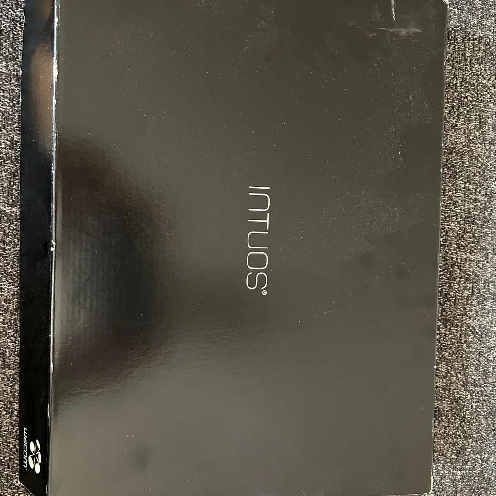 WACOM INTUOS